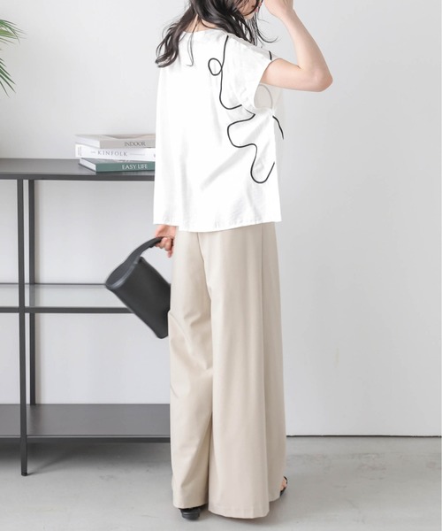 SUGAR BISKET(シュガービスケット)の「コード刺繍リネンライクトップス(Tシャツ/カットソー・レディース・グレイッシュベージュ/ブラック/ホワイト・フリー)」の9枚目の写真