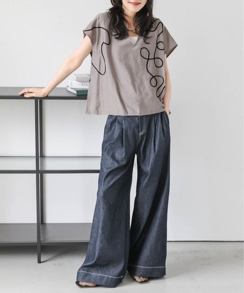 SUGAR BISKET(シュガービスケット)の「コード刺繍リネンライクトップス(Tシャツ/カットソー・レディース・グレイッシュベージュ/ブラック/ホワイト・フリー)」の19枚目の写真