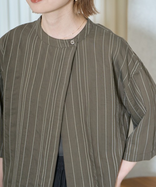 AMERICAN HOLIC（アメリカンホリック）の「【WEB限定】アシンメトリーストライプシャツ（シャツ/ブラウス・レディース・アイボリー/グレー・FREE）」の6枚目の写真