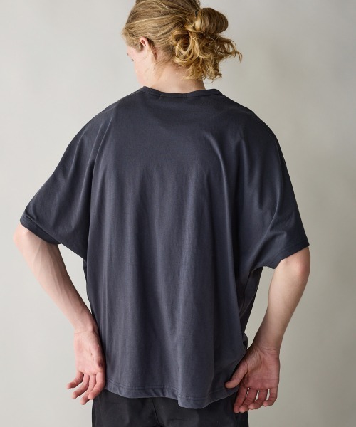 rehacer(レアセル)の「rehacer : Painting Dolman Drape CS / ペインティング ドルマン カットソー(Tシャツ/カットソー・メンズ・スミクロ/ホワイト・X-LARGE/LARGE/MEDIUM/SMALL)」の5枚目の写真