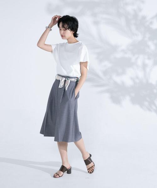 URBAN RESEARCH ROSSO WOMEN(アーバンリサーチ ロッソ)の「タックハーフパンツ(その他パンツ・レディース・グレー/ブラック・36/38)」の20枚目の写真
