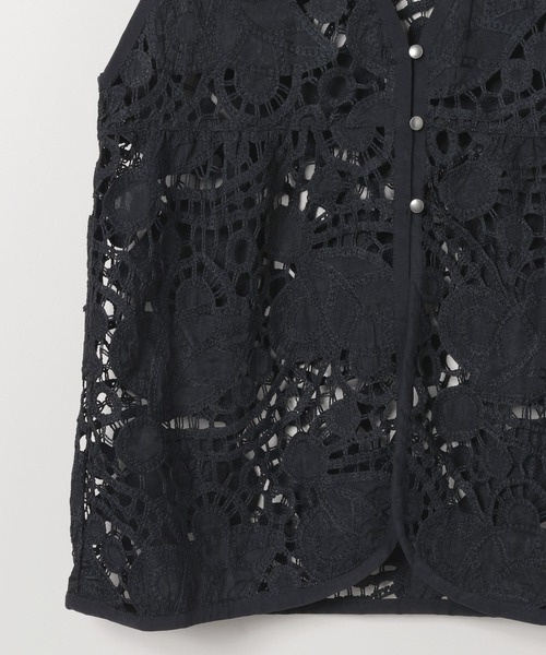 JEANASIS（ジーナシス）の「レースギャザーベスト/574587（ベスト・レディース・ブラック/ブラウン/オフホワイト・FREE）」の8枚目の写真