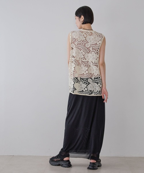JEANASIS（ジーナシス）の「レースギャザーベスト/574587（ベスト・レディース・ブラック/ブラウン/オフホワイト・FREE）」の14枚目の写真