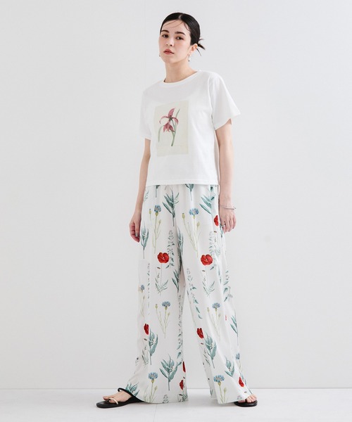 le cercle ADAM ET ROPE'(ルセルクルアダムエロペ)の「【NYBG】フラワースケッチTシャツ(Tシャツ/カットソー・レディース・ホワイト系その他・S/M)」の14枚目の写真