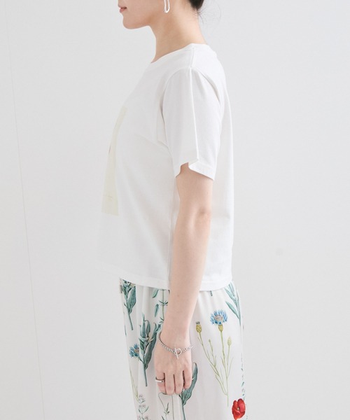 le cercle ADAM ET ROPE'(ルセルクルアダムエロペ)の「【NYBG】フラワースケッチTシャツ(Tシャツ/カットソー・レディース・ホワイト系その他・S/M)」の8枚目の写真