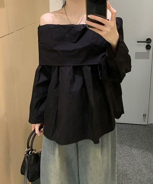 gossip！ロサンゼルス（ゴシップロサンゼルス）の「ミニマムデザイン オープンショルダーブラウス（シャツ/ブラウス・レディース・ブラック・FREE）」の7枚目の写真