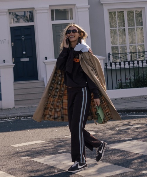ARAMINTA JAMES（アラミンタジェームス）の「CLOE KNIT PANT（スウェットパンツ・レディース・ブラウン・S）」の2枚目の写真