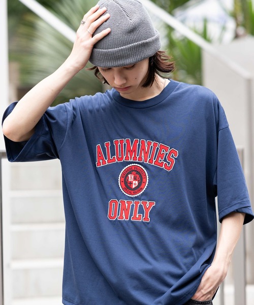 WEGO(ウィゴー)の「WEGO/接触冷感カレッジロゴグラフィックT(Tシャツ/カットソー・メンズ・スミクロ/ネイビー/ダークグリーン/ホワイト・LARGE/MEDIUM)」の4枚目の写真
