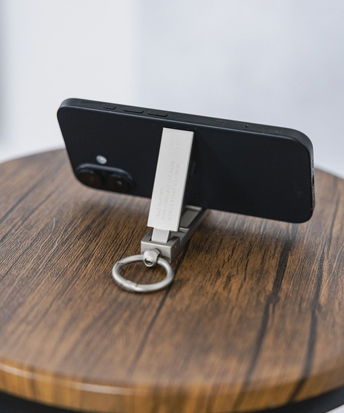 LAKOLE（ラコレ）の「2WAYメタルバッグハンガー / 496170（収納グッズ・レディース・その他1/その他2・FREE）」の2枚目の写真