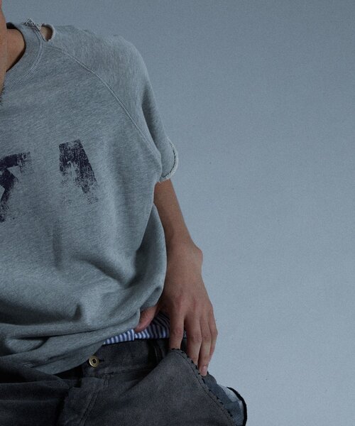 WHO'S WHO gallery（フーズフーギャラリー）の「【From Vintage】 WRONGダメージ半袖スウェット  / 2サイズ（Tシャツ/カットソー・レディース・グレー/ネイビー・LARGE/MEDIUM）」の17枚目の写真