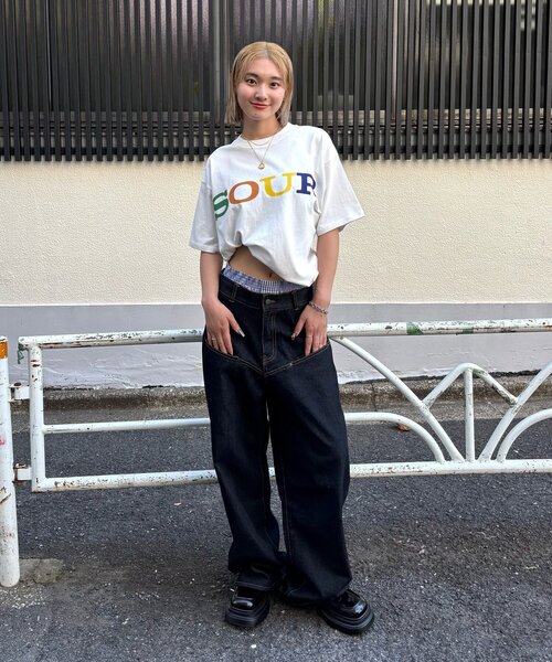 Sourcream（サワークリーム）の「【Sourcream/サワークリーム】large company TEE（Tシャツ/カットソー・レディース・チャコールグレー/ネイビー/ホワイト・SMALL/MEDIUM/LARGE）」の17枚目の写真