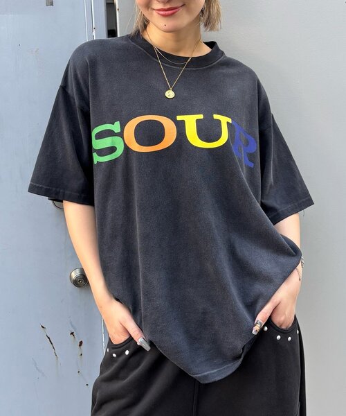 Sourcream（サワークリーム）の「【Sourcream/サワークリーム】large company TEE（Tシャツ/カットソー・レディース・チャコールグレー/ネイビー/ホワイト・SMALL/MEDIUM/LARGE）」の22枚目の写真