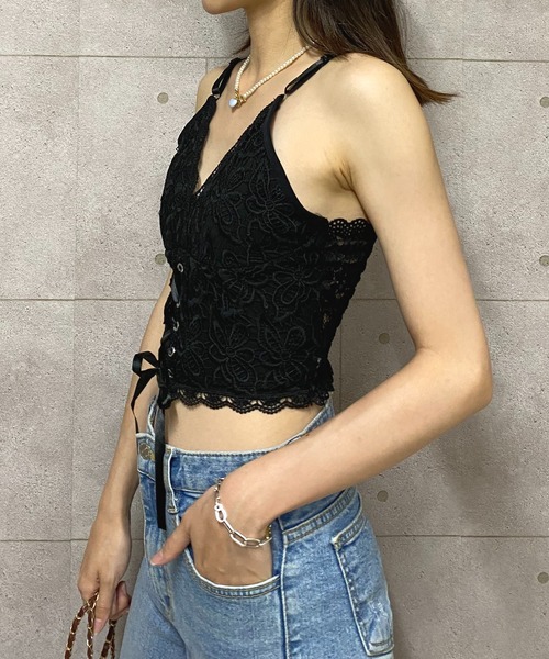 NANEA(ナネア)の「カップ付きフロントレースアップキャミソール(キャミソール・レディース・ブラック/ホワイト・フリー)」の15枚目の写真
