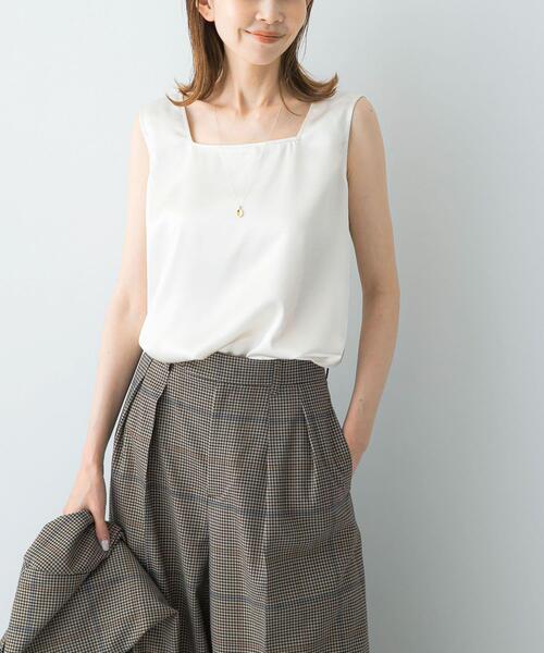 URBAN RESEARCH ROSSO WOMEN（アーバンリサーチ　ロッソ）の「2WAYネックサテンタンク（その他トップス・レディース・オフホワイト/ベージュ・FREE）」の10枚目の写真