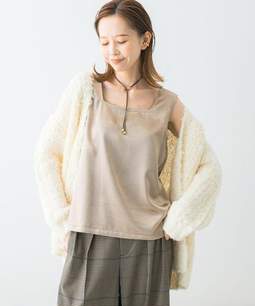 URBAN RESEARCH ROSSO WOMEN（アーバンリサーチ　ロッソ）の「2WAYネックサテンタンク（その他トップス・レディース・オフホワイト/ベージュ・FREE）」の21枚目の写真