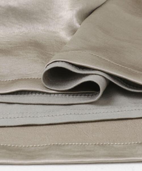 URBAN RESEARCH ROSSO WOMEN（アーバンリサーチ　ロッソ）の「2WAYネックサテンタンク（その他トップス・レディース・オフホワイト/ベージュ・FREE）」の7枚目の写真