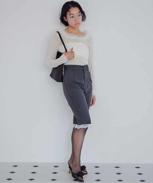 etre loin(エトルワン)の「Fur trimmed sheer top(シャツ/ブラウス・レディース・クリーム/ブラック/ブラウン・M)」の8枚目の写真