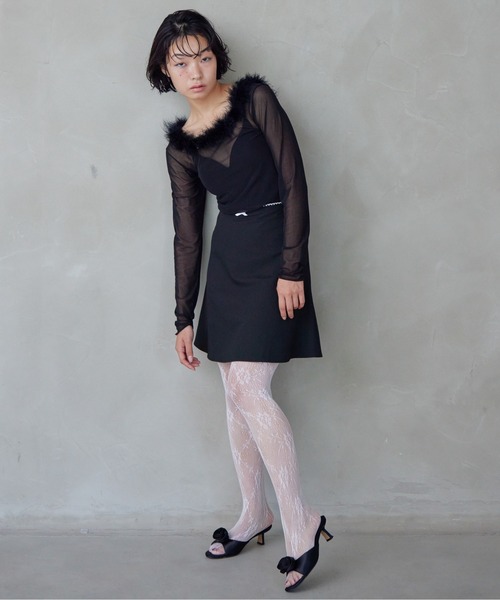 etre loin(エトルワン)の「Fur trimmed sheer top(シャツ/ブラウス・レディース・クリーム/ブラック/ブラウン・M)」の18枚目の写真