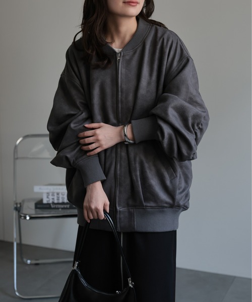 ap retro（アプレトロ）の「スエードライク ポンチボリュームスリーブMA-1（MA-1・レディース・ブラウン/チャコール/グレイッシュベージュ・FREE）」の5枚目の写真