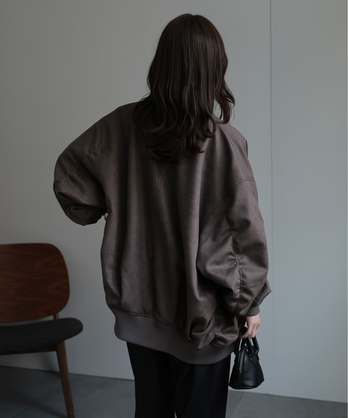 ap retro（アプレトロ）の「スエードライク ポンチボリュームスリーブMA-1（MA-1・レディース・ブラウン/チャコール/グレイッシュベージュ・FREE）」の18枚目の写真
