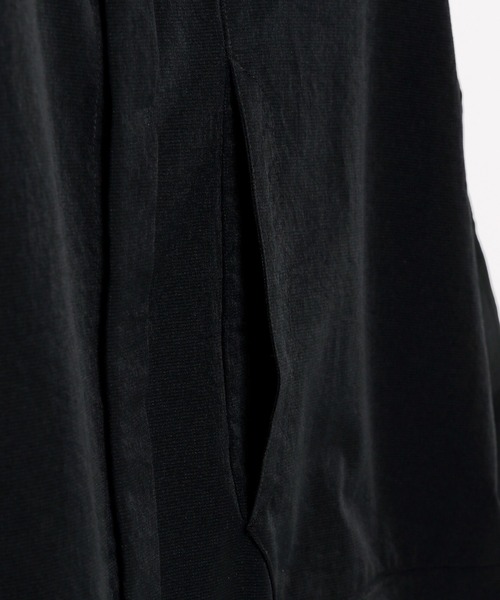 HEREIAM（ヘレイアム）の「【HEREIAM MEN】COOL DOTS SH（シャツ/ブラウス・メンズ・ブラック・LARGE/MEDIUM）」の8枚目の写真