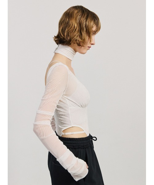 SORIN(ソリン )の「V Neck Sheer Bodysuit/Vネックシアーボディスーツ(Tシャツ/カットソー・レディース・ブラック/ホワイト・38)」の4枚目の写真