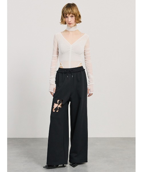 SORIN(ソリン )の「V Neck Sheer Bodysuit/Vネックシアーボディスーツ(Tシャツ/カットソー・レディース・ブラック/ホワイト・38)」の19枚目の写真