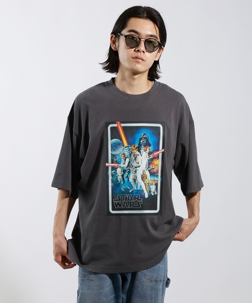 BAYFLOW(ベイフロー)の「【STAR WARS(スター・ウォーズ)】プリントTシャツ(Tシャツ/カットソー・メンズ・グレー系その他/オフホワイト/グレー系その他2・MEDIUM/LARGE)」の2枚目の写真
