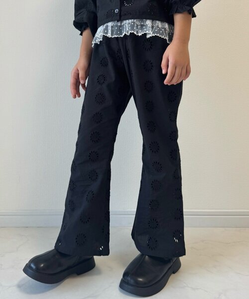 CIAOPANIC TYPY(チャオパニックティピー)の「【KIDS】【India】カットワークレースフレアパンツ(その他パンツ・キッズ・ブラック/ホワイト・LARGE/MEDIUM/SMALL/XX-LARGE/X-LARGE)」の11枚目の写真