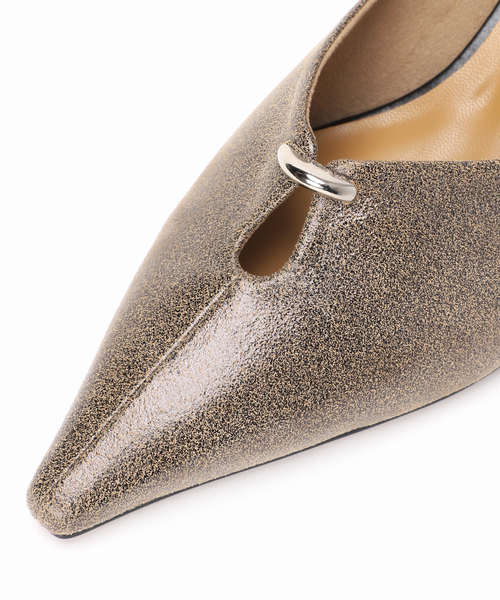 GRISE（グリーズ）の「GRISE5cmレザーカットアウトパンプス（パンプス・レディース・ベージュ系その他/キャメル/ブラック・22.5cm/22cm/25cm/24.5cm/24cm/23.5cm/23cm）」の15枚目の写真