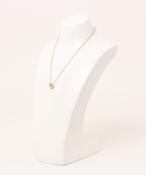 MICHAEL KORS（マイケルコース）の「エングレーブ ロゴパヴェ ペンダント ネックレス（ネックレス・レディース・ゴールド・FREE）」の3枚目の写真