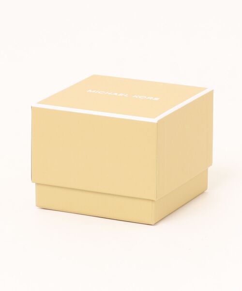 MICHAEL KORS（マイケルコース）の「エングレーブ ロゴパヴェ ペンダント ネックレス（ネックレス・レディース・ゴールド・FREE）」の4枚目の写真