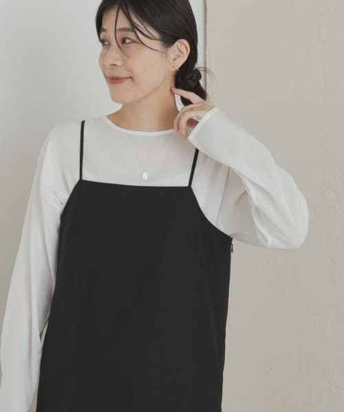 URBAN RESEARCH DOORS（アーバンリサーチドアーズ）の「シアーTシャツブラウス（シャツ/ブラウス・レディース・ホワイト/ライトカーキ・MEDIUM）」の3枚目の写真