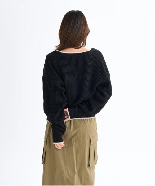 ROXY(ロキシー)の「HORIZON CARDIGAN /ロキシーニットドロップショルダーカーディガン(ニット/セーター・レディース・ブラック/ホワイト/ブルー・MEDIUM/LARGE/SMALL)」の10枚目の写真
