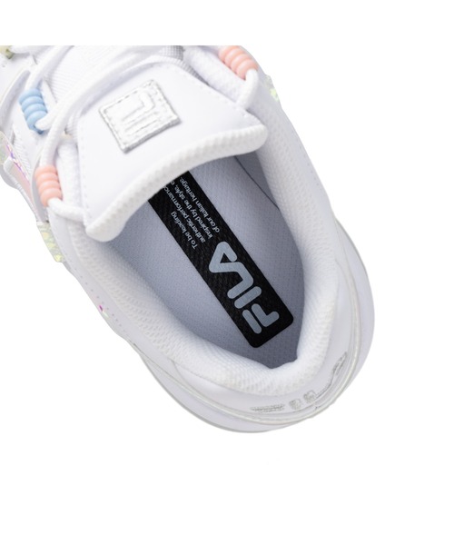 FILA(フィラ)の「FILA BARRICADE XT97 HOLOGRAM(スニーカー・メンズ・ホワイト・27.0cm/24.5cm/25.5cm/29.0cm/28.0cm/26.0cm/25.0cm/24.0cm/23.0cm/30.0cm/23.5㎝/27.5cm/26.5cm/31cm)」の7枚目の写真