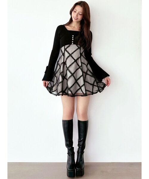 RESEXXY（リゼクシー）の「ドッキングフレアミニニットワンピース【完売カラーは品番：1526103220で販売中】（ワンピース・レディース・レッド/ラベンダー/ネイビー/ブラック/ピンク・FREE）」の10枚目の写真