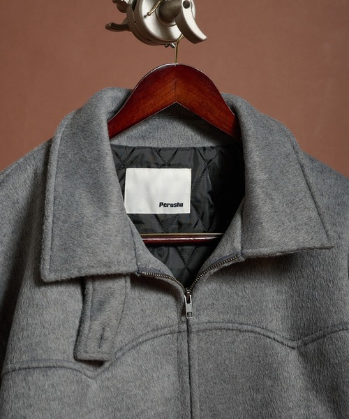 Perushu（ペルーシュ）の「ウール混シャギースタンドネックフライト