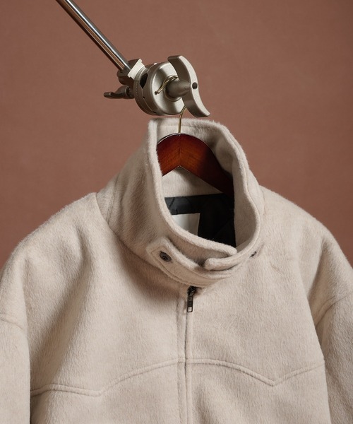 Perushu（ペルーシュ）の「ウール混シャギースタンドネックフライト