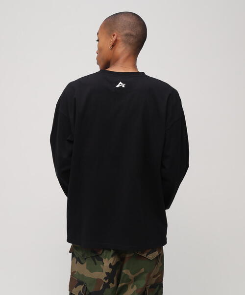 AVIREX(アヴィレックス)の「《WEB&DEPOT限定》CORE LOGO L/S T-SHIRT / コアロゴ 長袖Tシャツ(Tシャツ/カットソー・レディース・ホワイト系2/その他/ダークグリーン系/ブラック・F)」の5枚目の写真