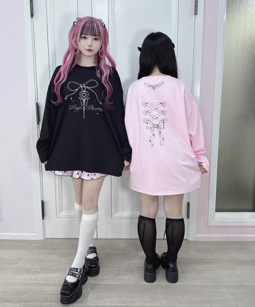 Magia Charm（マギアチャーム）の「リボンステッキプリント ロンT / フロント　バッグプリント（Tシャツ/カットソー・レディース・ピンク/ブラック・F）」の11枚目の写真