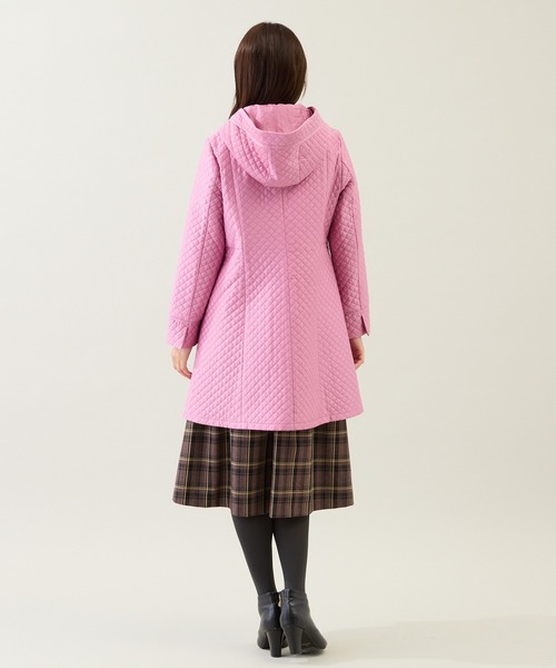 Rose Tiara(ローズティアラ)の「【M-StyleLuxe監修】【リボンクリップ付】キルティングリボンコート(その他アウター・レディース・ピンク/ブラック・46/42/38)」の5枚目の写真