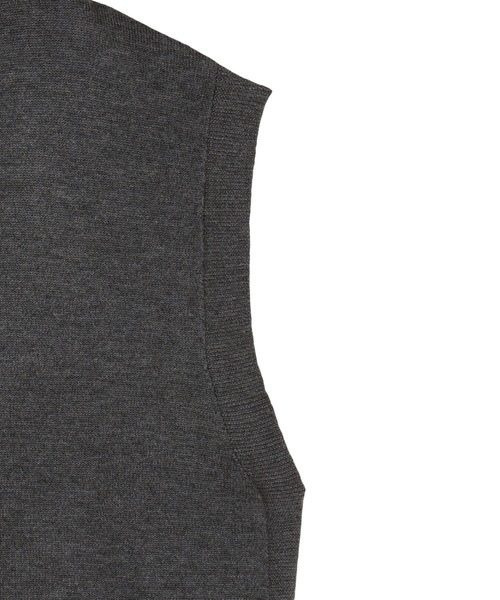 TOKYO SHIRTS(トウキョウシャツ)の「アンチピリング 深Vネック ベスト(ベスト・レディース・グレー/ブラウン/ネイビー・M/L)」の7枚目の写真