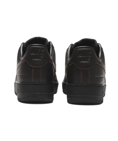 NIKE(ナイキ)の「AIR FORCE 1 '07 PRM IM8056-220(スニーカー・メンズ・ブラック・28.0cm/26.5cm/26.0cm/25.5cm/25.0cm/30.0cm/29.0cm/28.5cm/27.5cm/27.0cm)」の5枚目の写真