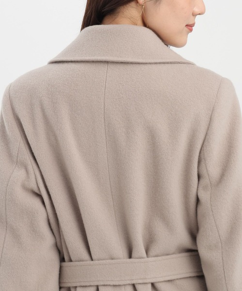Andemiu（アンデミュウ）の「メルトンウールスタンドロングコート493954（チェスターコート・レディース・ブラウン/ベージュ/ブラック/トップグレー・SMALL/MEDIUM）」の11枚目の写真