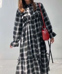 アズノウアズ　ASKNOWASチェック柄前開きチュニックワンピース　サイズ表記なし大きいサイズ美品　肩幅ラグラン脇下104丈８８センチ　羽織 ワンピース ●釦並んで前タックワンピース