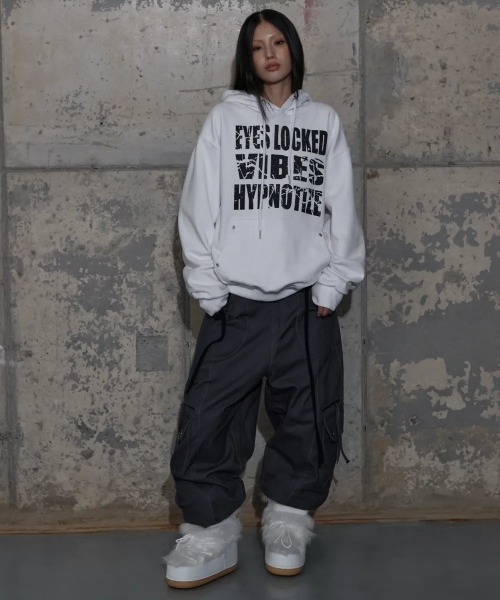 FANCY CLUB(ファンシークラブ)の「A'GEM/9 × .kom 『FANCY CLUB/ファンシークラブ』 CROSS POCKET CARGO PANTS/クロス ポケット カーゴパンツ(カーゴパンツ・レディース・ブラック/カーキ/チャコールグレー/ベージュ・M/L)」の15枚目の写真