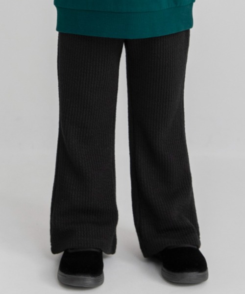 DRC branshes（ディーアールシーブランシェス）の「【WEB限定/DRC】リブニットフレアパンツ（その他パンツ・キッズ・アイボリー/ブラック/チャコールグレー/パープル/マスタード・140/100/150/130/120/110/90）」の2枚目の写真