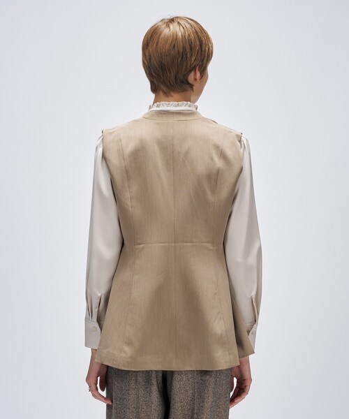 cloenc（クロエンス）の「【セットアップ／マシンウォッシュ】ツイルフレアジレ（ベスト・レディース・ナチュラル/ダークグレー・01/03/02）」の6枚目の写真