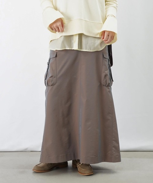 LUCA/LADY LUCK LUCA（ルカ/レディラックルカ）の「LC/LLL 玉虫リブカーゴスカート【セットアップ着用可】（スカート・レディース・グリーン/ベージュ・FREE）」の2枚目の写真
