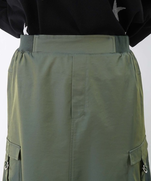 LUCA/LADY LUCK LUCA（ルカ/レディラックルカ）の「LC/LLL 玉虫リブカーゴスカート【セットアップ着用可】（スカート・レディース・グリーン/ベージュ・FREE）」の18枚目の写真